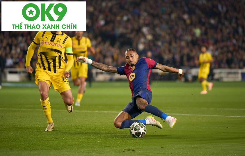 Barca tỏ ra vượt trội so với Dortmund