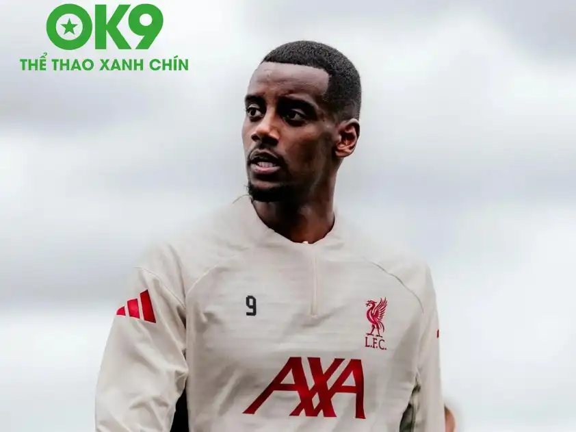 Isak nhiều khả năng sẽ được vào sân từ băng ghế dự bị ở trận đấu với Burnley (Ảnh: The Liverpool Offside) Isak nhiều khả năng sẽ được vào sân từ băng ghế dự bị ở trận đấu với Burnley (Ảnh: The Liverpool Offside)